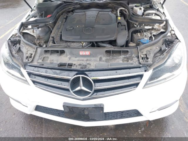 Photo 9 VIN: WDDGF8AB4ER324606 - MERCEDES-BENZ C 300 