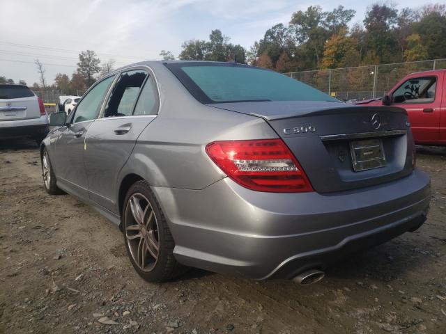 Photo 2 VIN: WDDGF8AB5DA798660 - MERCEDES-BENZ C 300 4MAT 