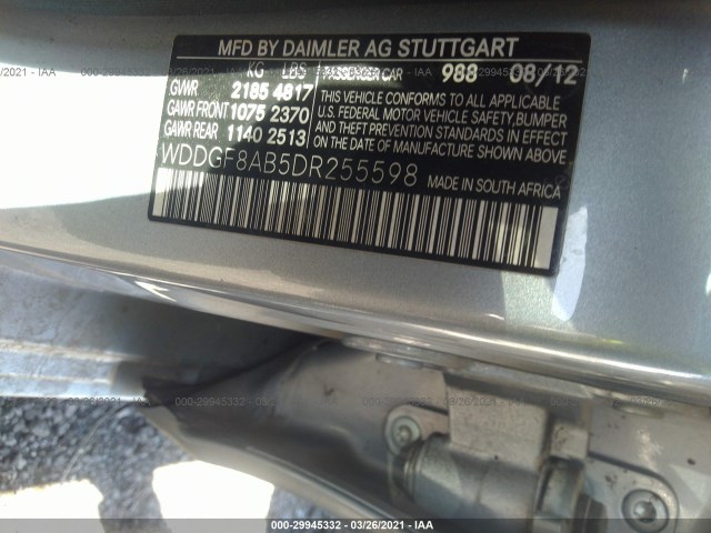 Photo 8 VIN: WDDGF8AB5DR255598 - MERCEDES-BENZ C-CLASS 