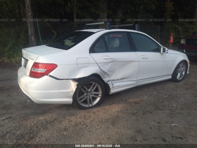 Photo 5 VIN: WDDGF8AB5DR263958 - MERCEDES-BENZ C-CLASS 