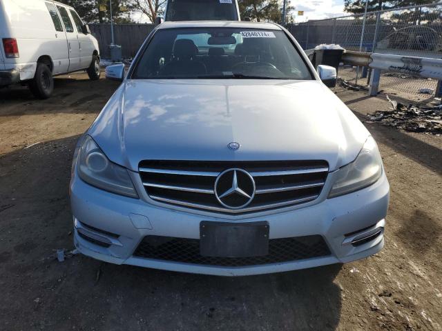 Photo 4 VIN: WDDGF8AB5EA924212 - MERCEDES-BENZ C-CLASS 