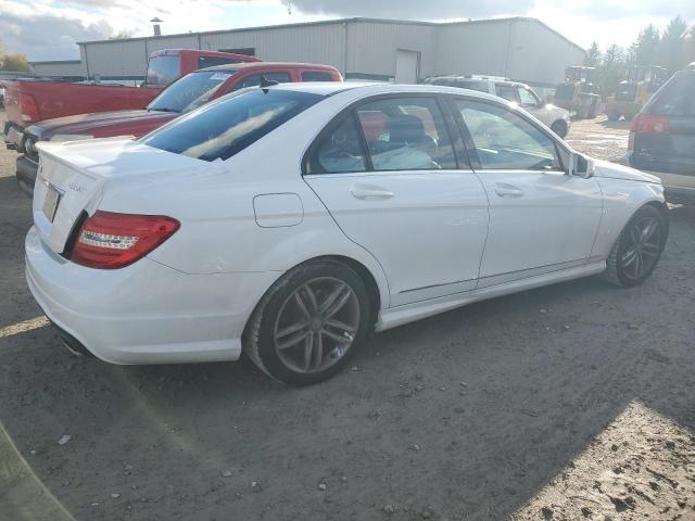 Photo 2 VIN: WDDGF8AB5EG249460 - MERCEDES-BENZ C 300 4MAT 