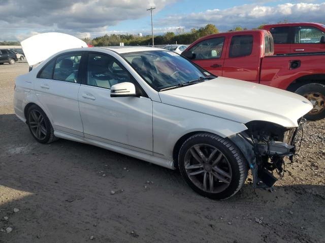 Photo 3 VIN: WDDGF8AB5EG249460 - MERCEDES-BENZ C 300 4MAT 