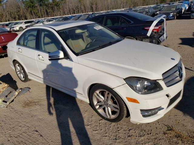 Photo 3 VIN: WDDGF8AB6DR242617 - MERCEDES-BENZ C 300 4MAT 