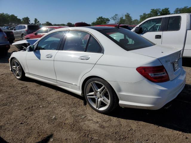 Photo 1 VIN: WDDGF8AB6DR252189 - MERCEDES-BENZ C-CLASS 