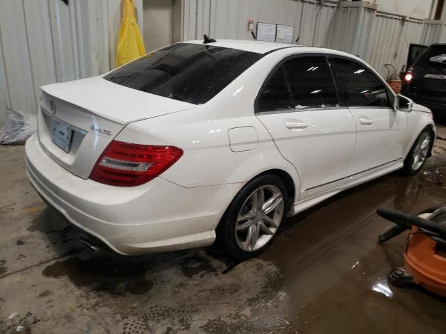 Photo 2 VIN: WDDGF8AB6DR288190 - MERCEDES-BENZ C-CLASS 