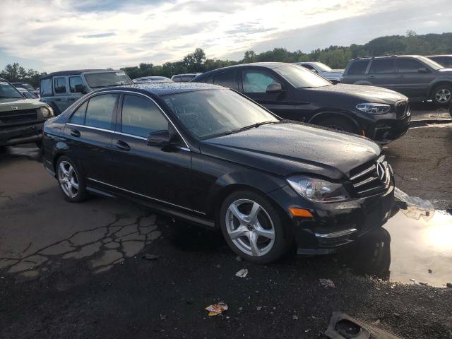 Photo 3 VIN: WDDGF8AB6EA924445 - MERCEDES-BENZ C 300 4MAT 