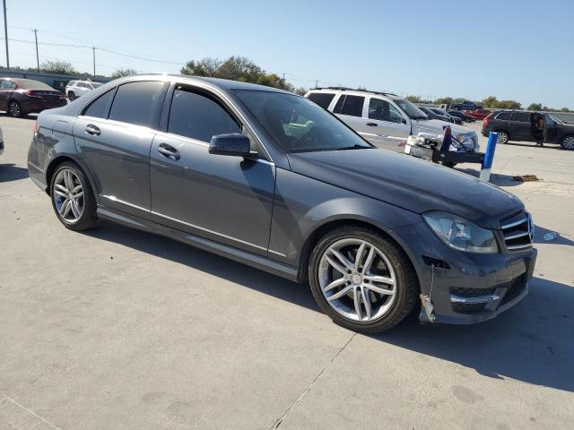 Photo 3 VIN: WDDGF8AB6EA945960 - MERCEDES-BENZ C 300 4MAT 