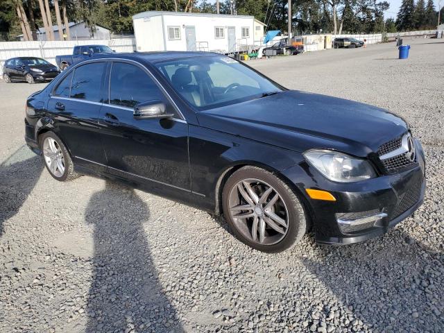 Photo 3 VIN: WDDGF8AB6EA960040 - MERCEDES-BENZ C 300 4MAT 