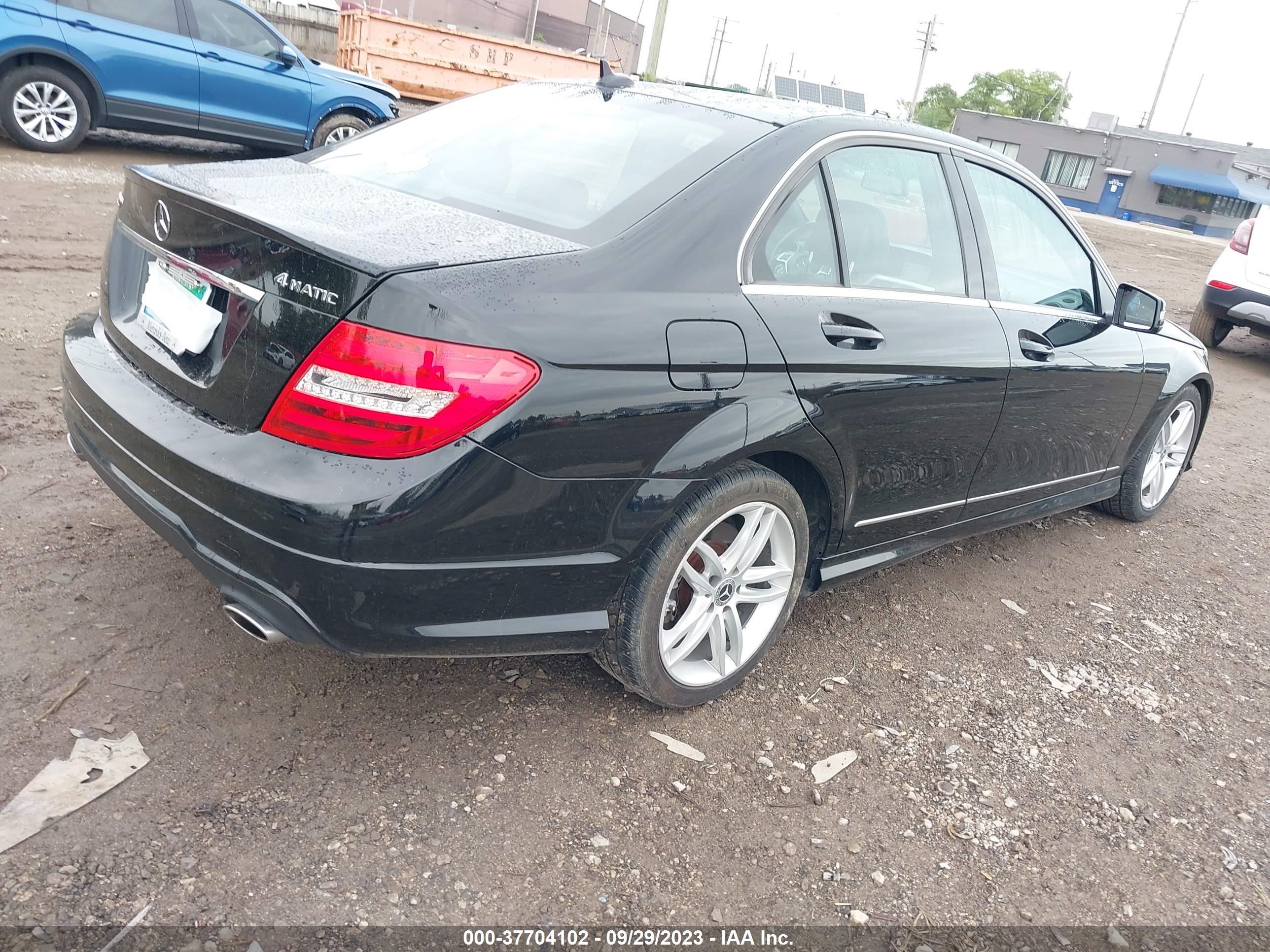 Photo 3 VIN: WDDGF8AB6ER312120 - MERCEDES-BENZ C-KLASSE 