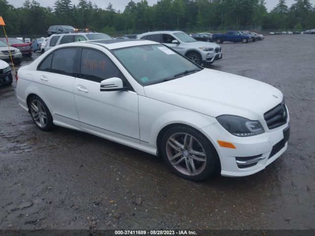 Photo 0 VIN: WDDGF8AB7DA776594 - MERCEDES-BENZ C 300 