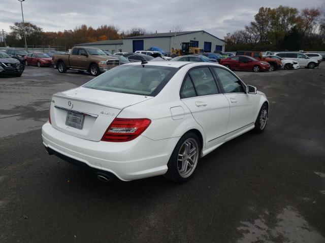 Photo 3 VIN: WDDGF8AB7DG065829 - MERCEDES-BENZ C 300 4MAT 