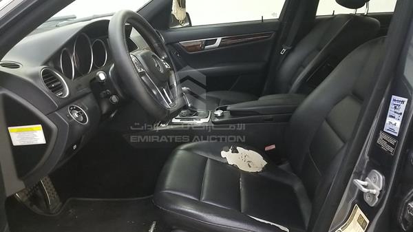 Photo 12 VIN: WDDGF8AB7DR247311 - MERCEDES-BENZ C 300 