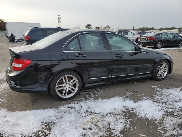 Photo 2 VIN: WDDGF8AB7DR256607 - MERCEDES-BENZ C-CLASS 