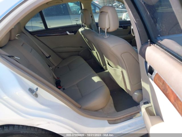 Photo 7 VIN: WDDGF8AB7DR257692 - MERCEDES-BENZ C 300 