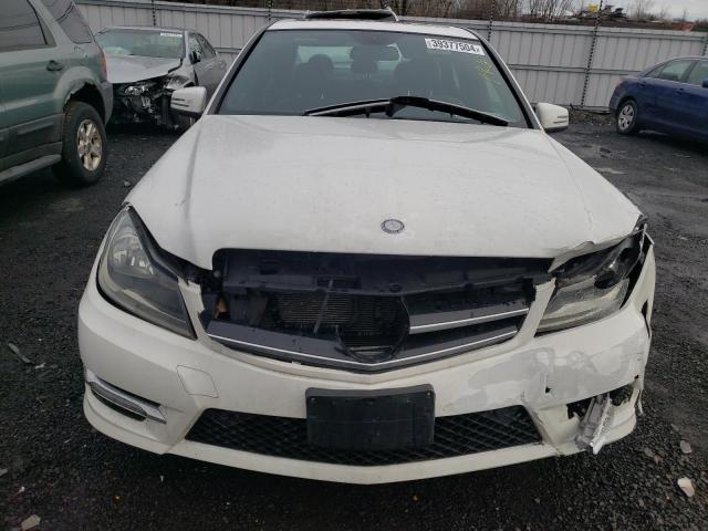 Photo 4 VIN: WDDGF8AB7DR273455 - MERCEDES-BENZ C-CLASS 