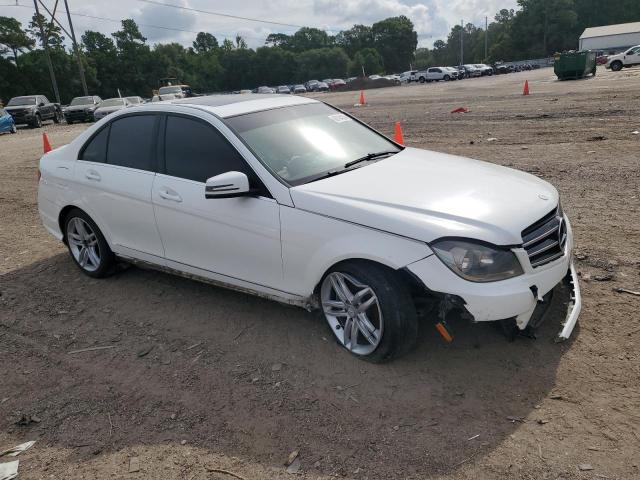 Photo 3 VIN: WDDGF8AB7EA946003 - MERCEDES-BENZ C-CLASS 