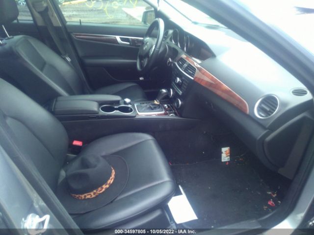 Photo 4 VIN: WDDGF8AB7ER321098 - MERCEDES-BENZ C 300 