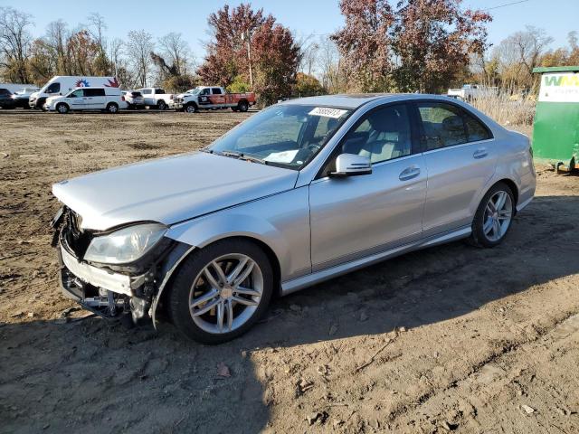 Photo 0 VIN: WDDGF8AB8DA766124 - MERCEDES-BENZ C-CLASS 