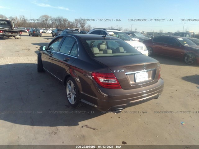 Photo 2 VIN: WDDGF8AB8DA771324 - MERCEDES-BENZ C-CLASS 