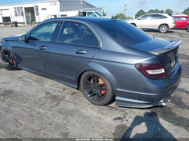 Photo 2 VIN: WDDGF8AB8DA835331 - MERCEDES-BENZ C-CLASS 