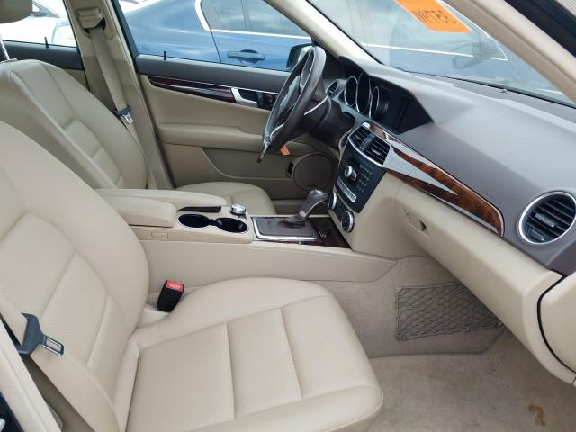 Photo 4 VIN: WDDGF8AB8DG107652 - MERCEDES-BENZ C 300 4MAT 