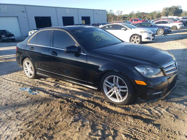 Photo 3 VIN: WDDGF8AB8DR244448 - MERCEDES-BENZ C-CLASS 