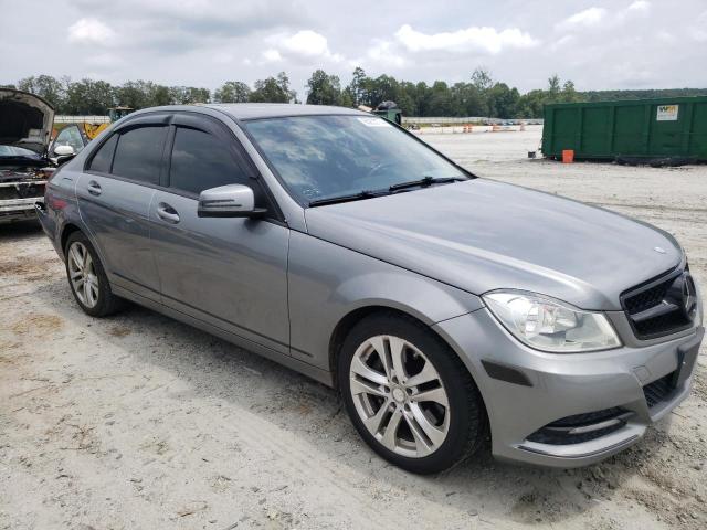 Photo 3 VIN: WDDGF8AB8DR246247 - MERCEDES-BENZ C-CLASS 