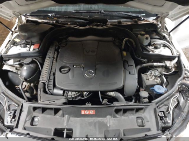 Photo 9 VIN: WDDGF8AB8DR249584 - MERCEDES-BENZ C 300 