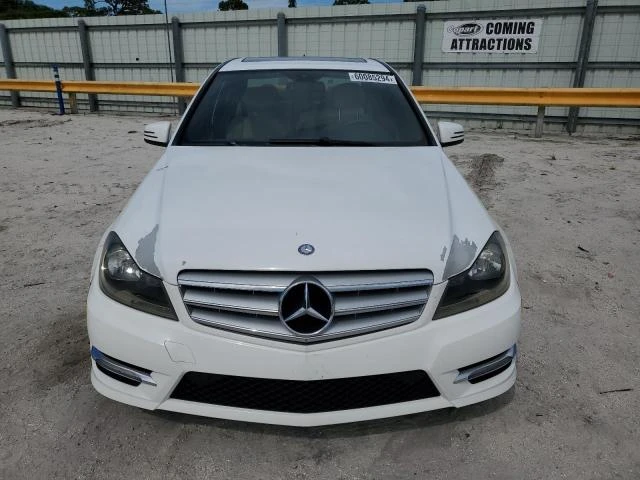 Photo 4 VIN: WDDGF8AB8DR254185 - MERCEDES-BENZ C 300 4MAT 