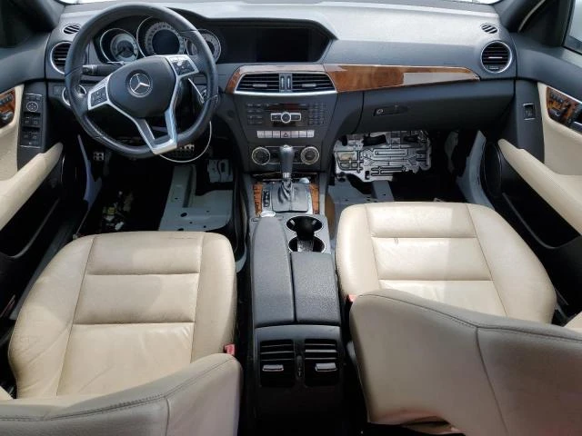 Photo 7 VIN: WDDGF8AB8DR254185 - MERCEDES-BENZ C 300 4MAT 