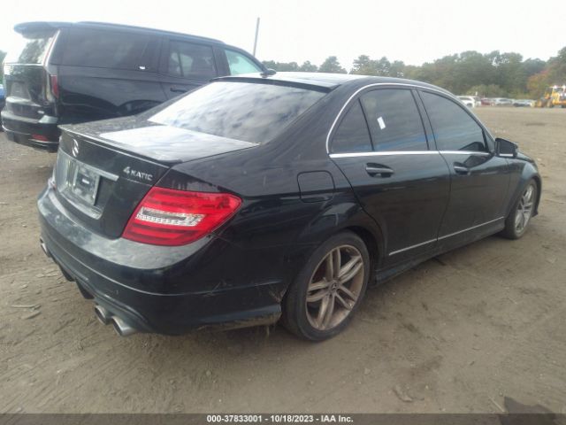 Photo 3 VIN: WDDGF8AB8DR256910 - MERCEDES-BENZ C 300 