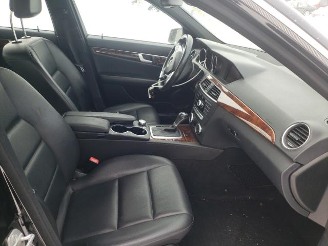 Photo 4 VIN: WDDGF8AB8DR272850 - MERCEDES-BENZ C 300 4MAT 