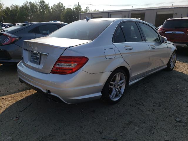 Photo 3 VIN: WDDGF8AB8DR285498 - MERCEDES-BENZ C 300 4MAT 