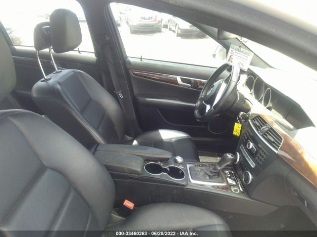 Photo 4 VIN: WDDGF8AB8DR286473 - MERCEDES-BENZ C-CLASS 