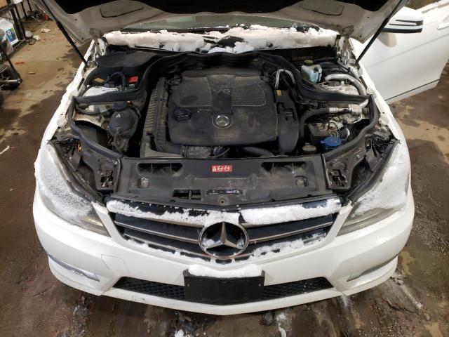 Photo 6 VIN: WDDGF8AB8EA939304 - MERCEDES-BENZ C 300 4MAT 