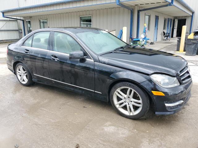 Photo 3 VIN: WDDGF8AB8EA948469 - MERCEDES-BENZ C 300 4MAT 