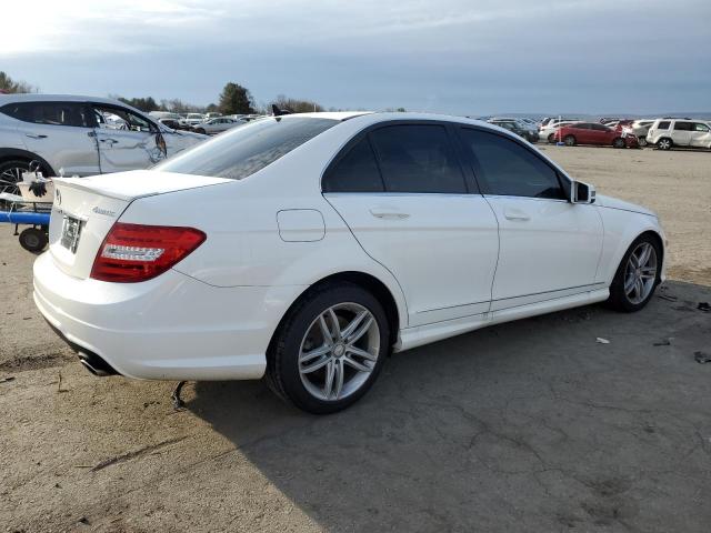 Photo 2 VIN: WDDGF8AB8EG201600 - MERCEDES-BENZ C-CLASS 