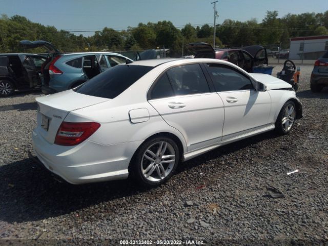 Photo 3 VIN: WDDGF8AB8ER320381 - MERCEDES-BENZ C-CLASS 