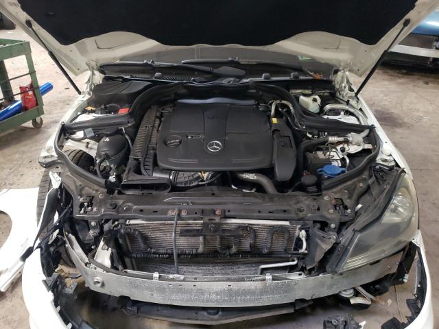 Photo 6 VIN: WDDGF8AB9DG035134 - MERCEDES-BENZ C 300 4MAT 