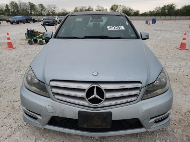 Photo 4 VIN: WDDGF8AB9DR254812 - MERCEDES-BENZ C-CLASS 