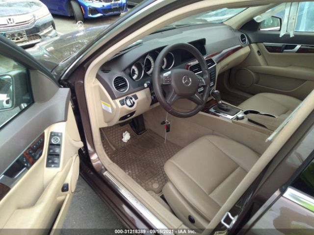 Photo 4 VIN: WDDGF8AB9DR269097 - MERCEDES-BENZ C-CLASS 