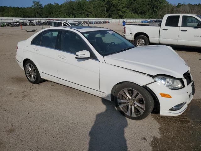 Photo 3 VIN: WDDGF8AB9DR277099 - MERCEDES-BENZ C300 