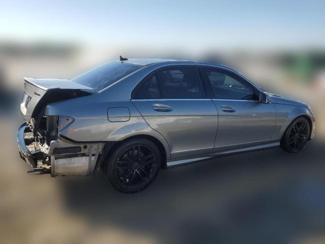 Photo 2 VIN: WDDGF8AB9DR280505 - MERCEDES-BENZ C-CLASS 