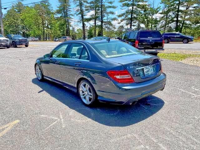 Photo 3 VIN: WDDGF8AB9DR287051 - MERCEDES-BENZ C 300 4MAT 