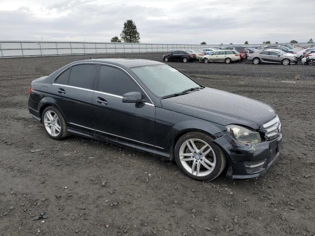 Photo 3 VIN: WDDGF8AB9DR297224 - MERCEDES-BENZ C 300 4MAT 