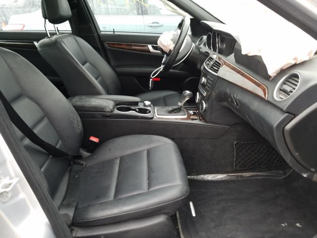 Photo 4 VIN: WDDGF8AB9DR298471 - MERCEDES-BENZ C 300 4MAT 