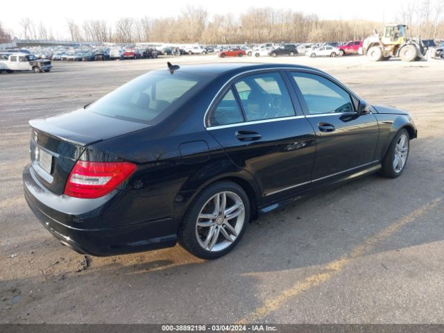 Photo 3 VIN: WDDGF8AB9EG219538 - MERCEDES-BENZ C-CLASS 