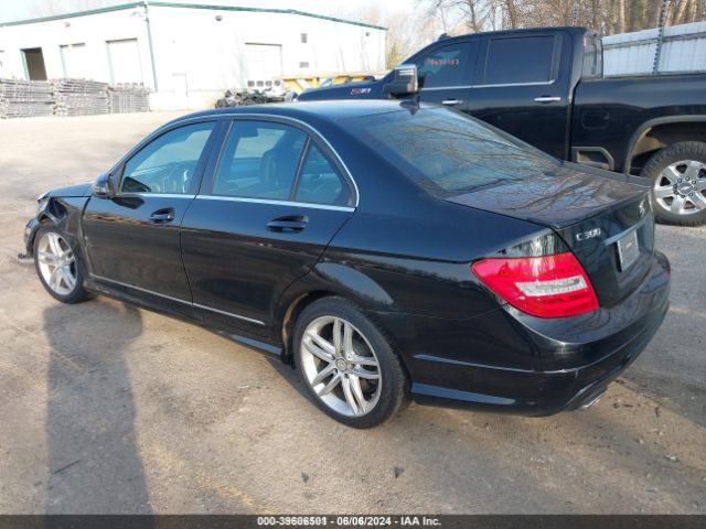 Photo 2 VIN: WDDGF8AB9EG219538 - MERCEDES-BENZ C-CLASS 