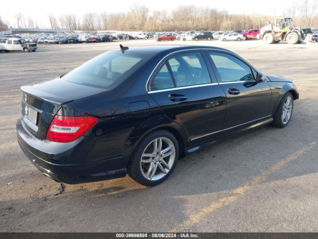 Photo 3 VIN: WDDGF8AB9EG219538 - MERCEDES-BENZ C-CLASS 